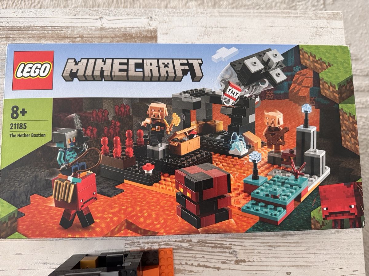 Lego Kit di costruzioni: LEGO Minecraft 21185, Die Netherfestung – Usato da Tägerig venduto da Maetra 1