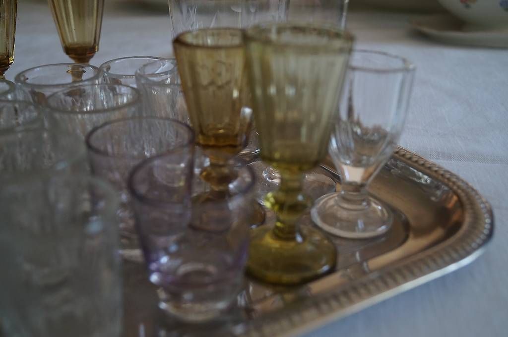 Bicchieri: Schnaps-Gläser mit Plateau – Usato da Scheid venduto da dirauls 2