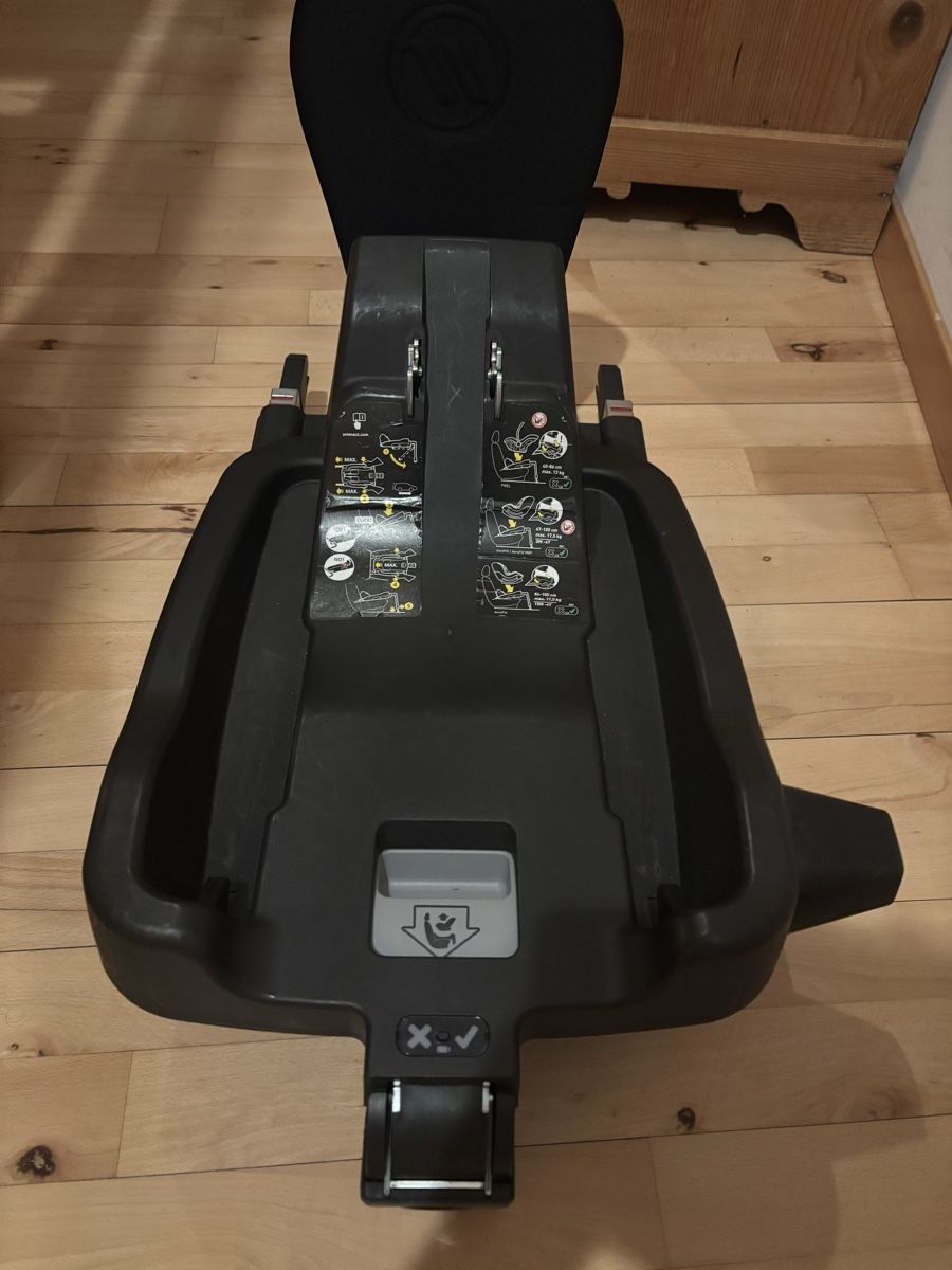 Seggiolini per auto: Avionaut Pixel Kindersitz mit Isofix Station – Usato da Worb venduto da Leschinski 5