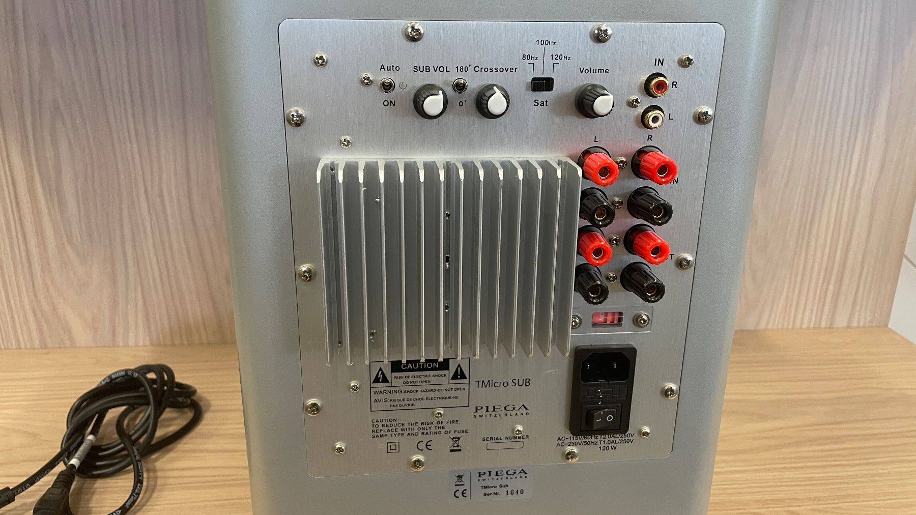 Piega Casse acustiche: Piega TMicro Sub – Usato da Heerbrugg venduto da Kirchhofer 1