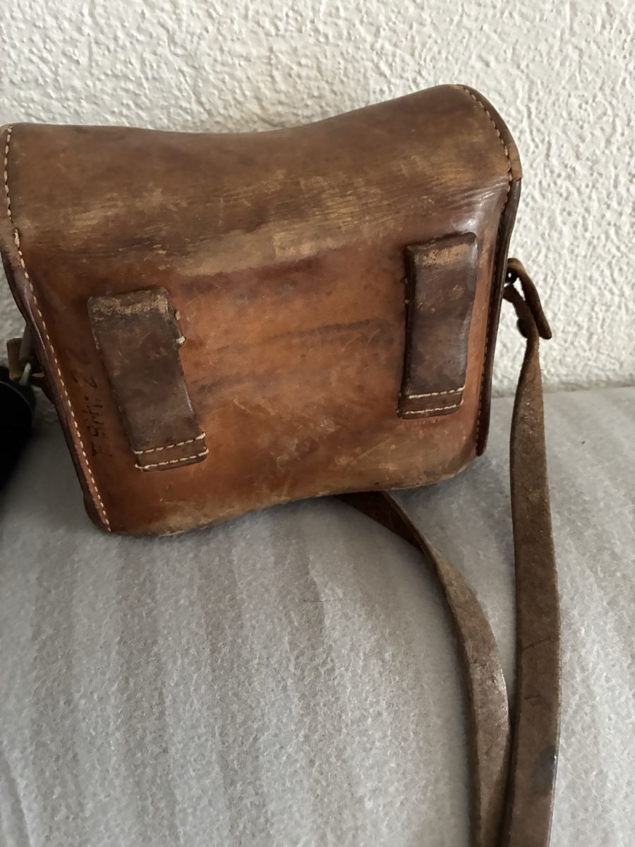 Schweizer Armee Binocoli: Original Schweizer Armee Feldstecher 8x30 mit Etui – Usato da Bergdietikon venduto da parfume 4