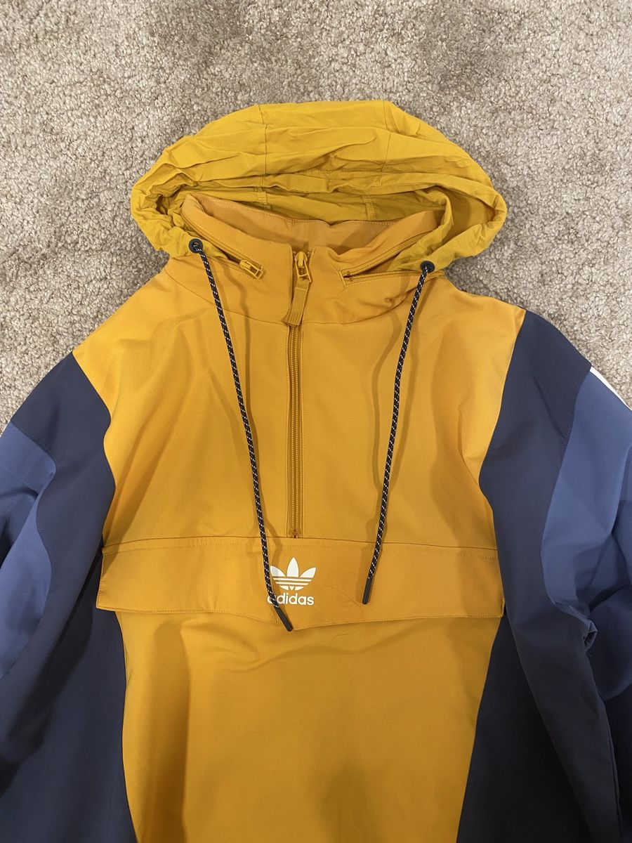 Adidas Jacken: Retro ADIDAS Übergangsjacke Gr. M – Neu (gemäss Beschreibung) aus Brüttisellen von xe_m 1