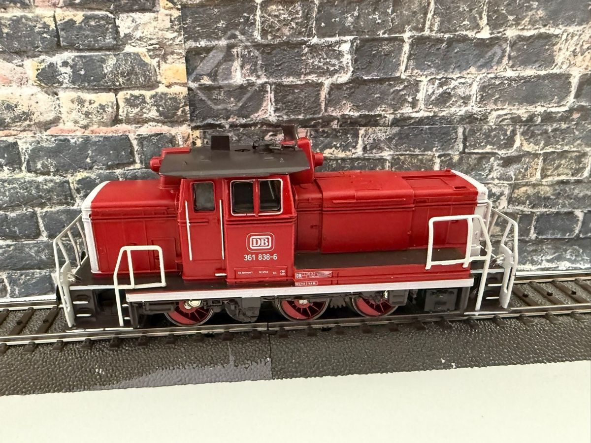 Märklin Modellini di ferrovie: Märklin Diesellok BR 361 – Usato da Altdorf UR venduto da modellbau-widmer