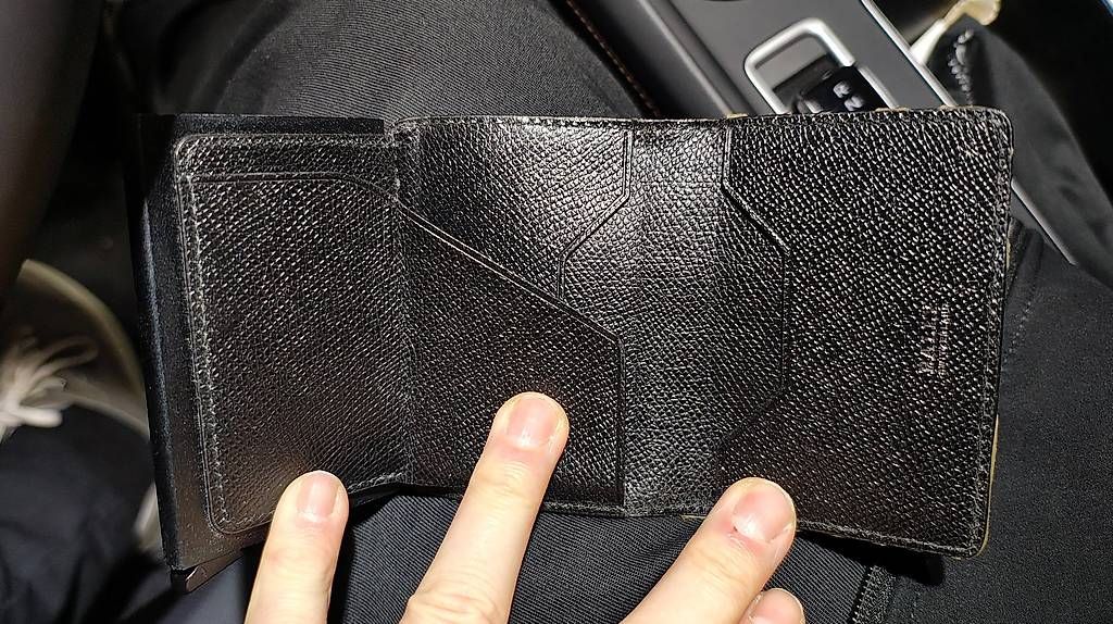 Portafogli: Exklusives Bally-Kartenetui aus Leder – Usato da Schlieren venduto da Conex7000 2