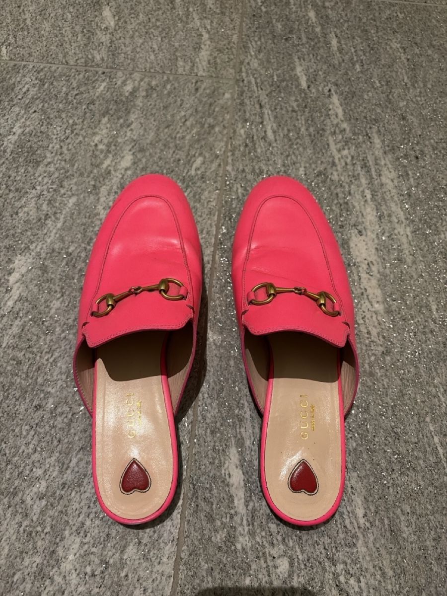 Gucci Chaussures femmes: Ciabatte Gucci - 38,5  – D'occasion à Davesco-Soragno par Chichijango