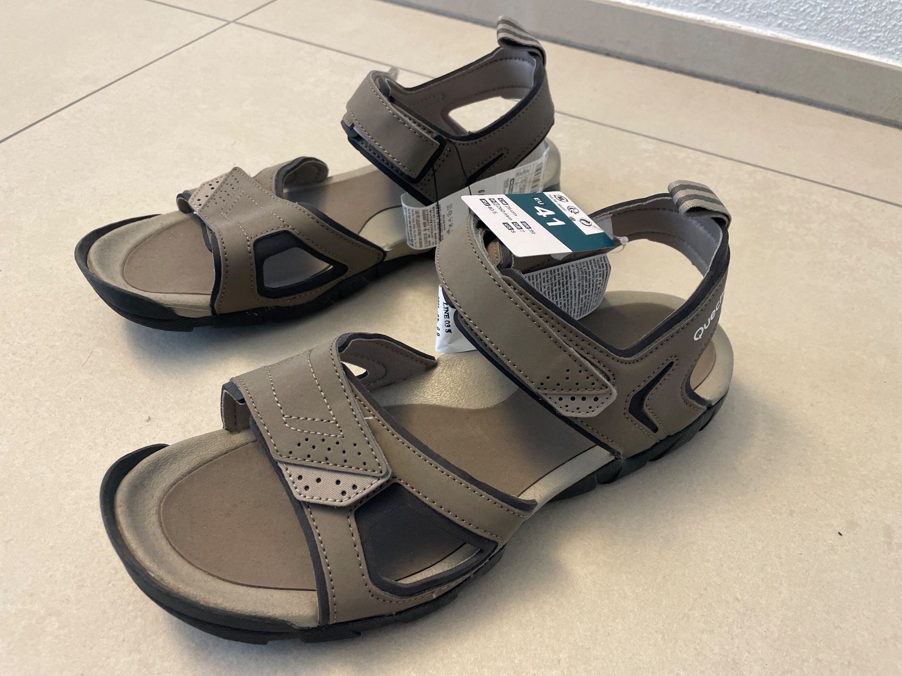 Decathlon Scarpe da uomo: Neue Sandalen von Decathlon – Nuovo (secondo la descrizione) da Tuggen venduto da Dex8055