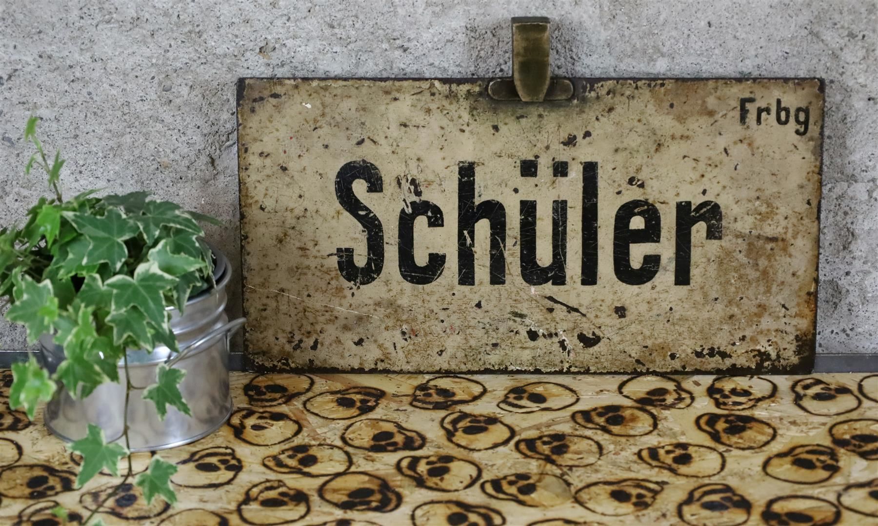 Insegne: Eisenschild "Schülerinnen, Schüler" – Usato da Birrwil venduto da brandschatz_birrwil 3