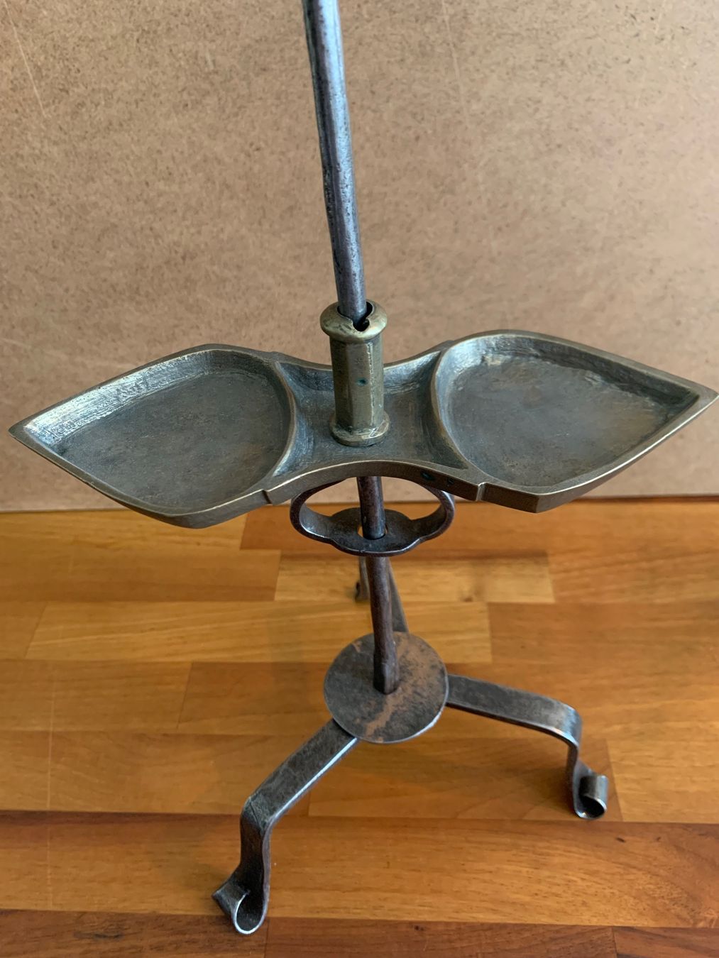 Lampade: Talglicht aus Bündnerland um 1800 – Usato da Winterthur venduto da sommer_2019 2