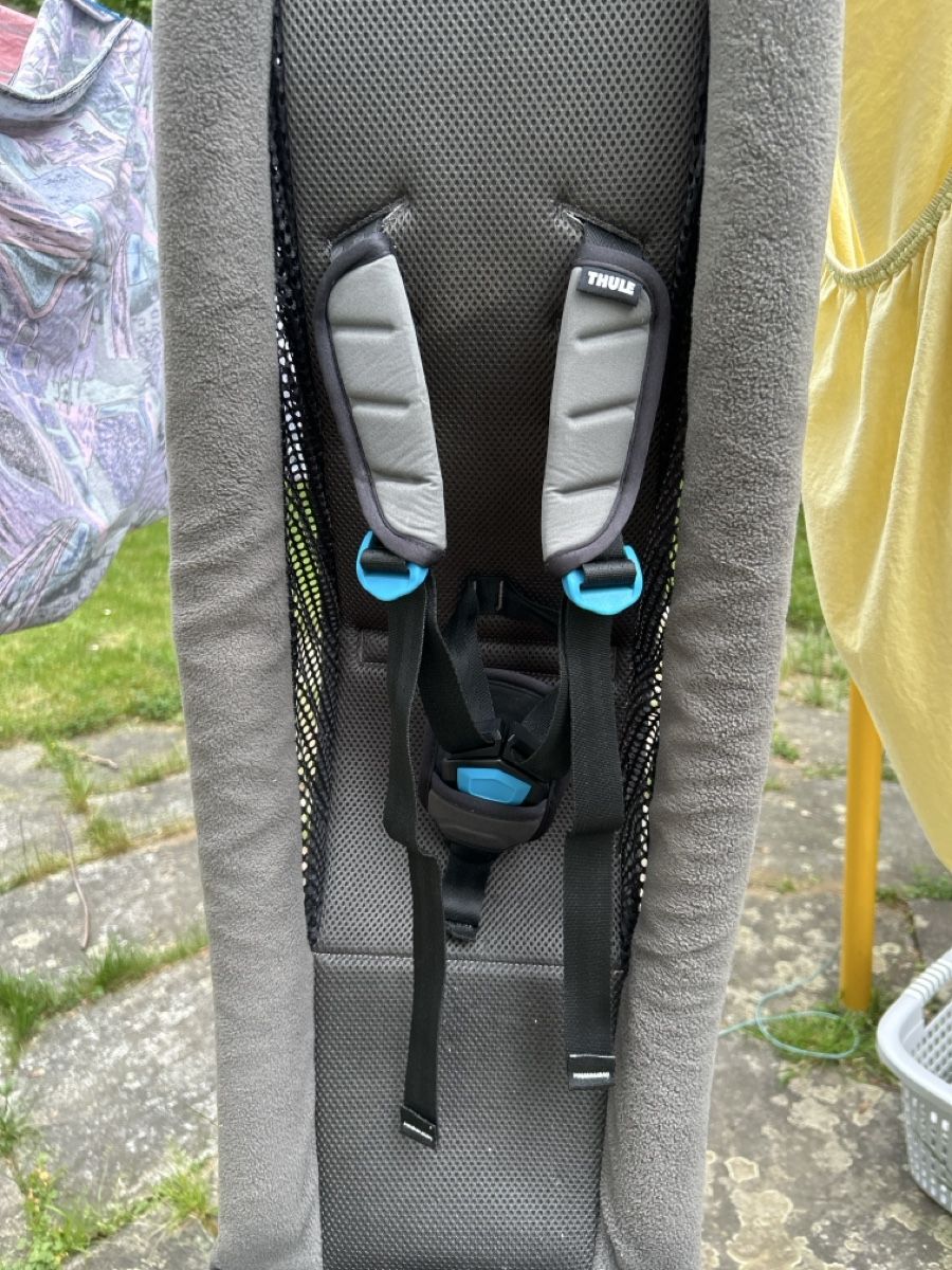 Thule Pezzi di ricambio: Thule Chariot Infant Sling Hängematte  – Usato da Basel venduto da enfantdor 1