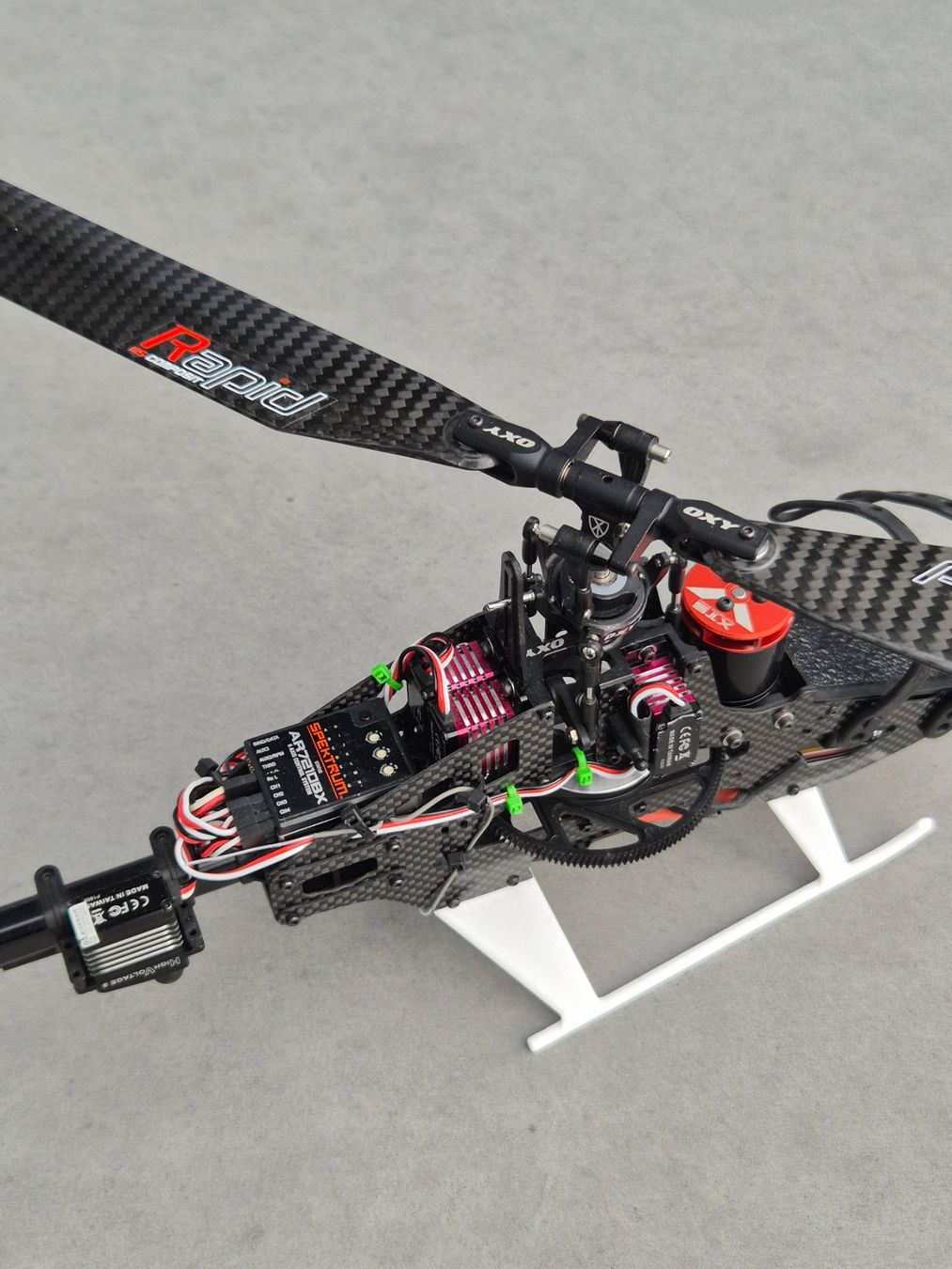 RC Kits de montage: OXY3 Heli mit Ersatzteilen – D'occasion à Bönigen par pantenoros068 2