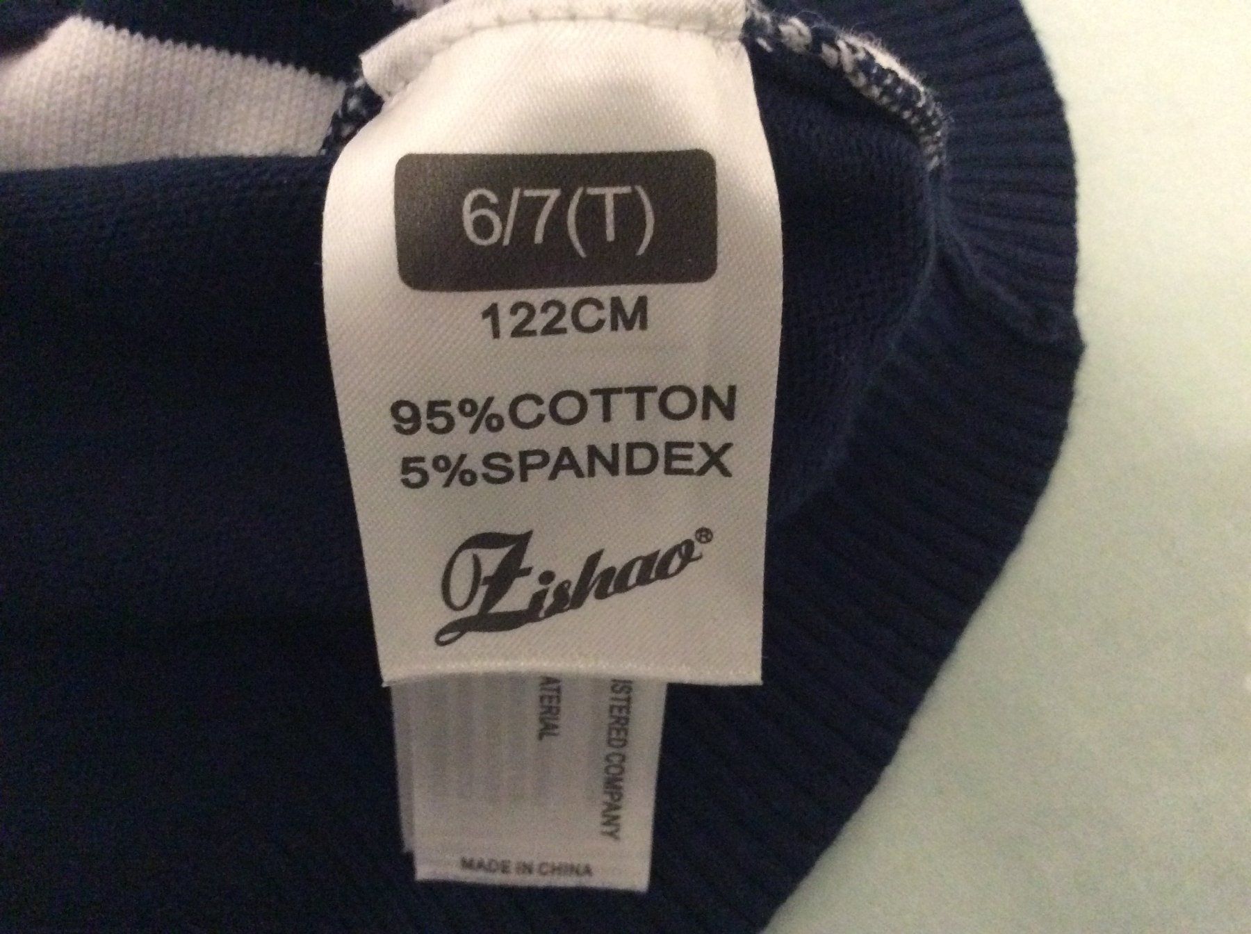 Pullover & Sweatshirts: Pullover Grösse 122 – Gebraucht aus Riehen von apo_n7lm 3