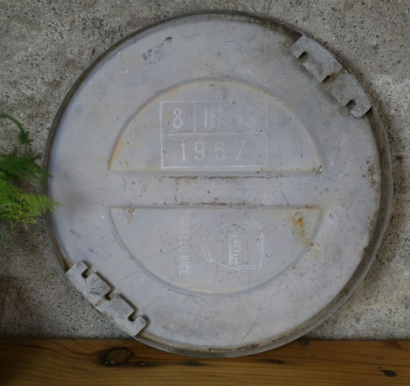 Insegne: Verkehrsschild "Parkverbot" – Usato da Birrwil venduto da brandschatz_birrwil 1