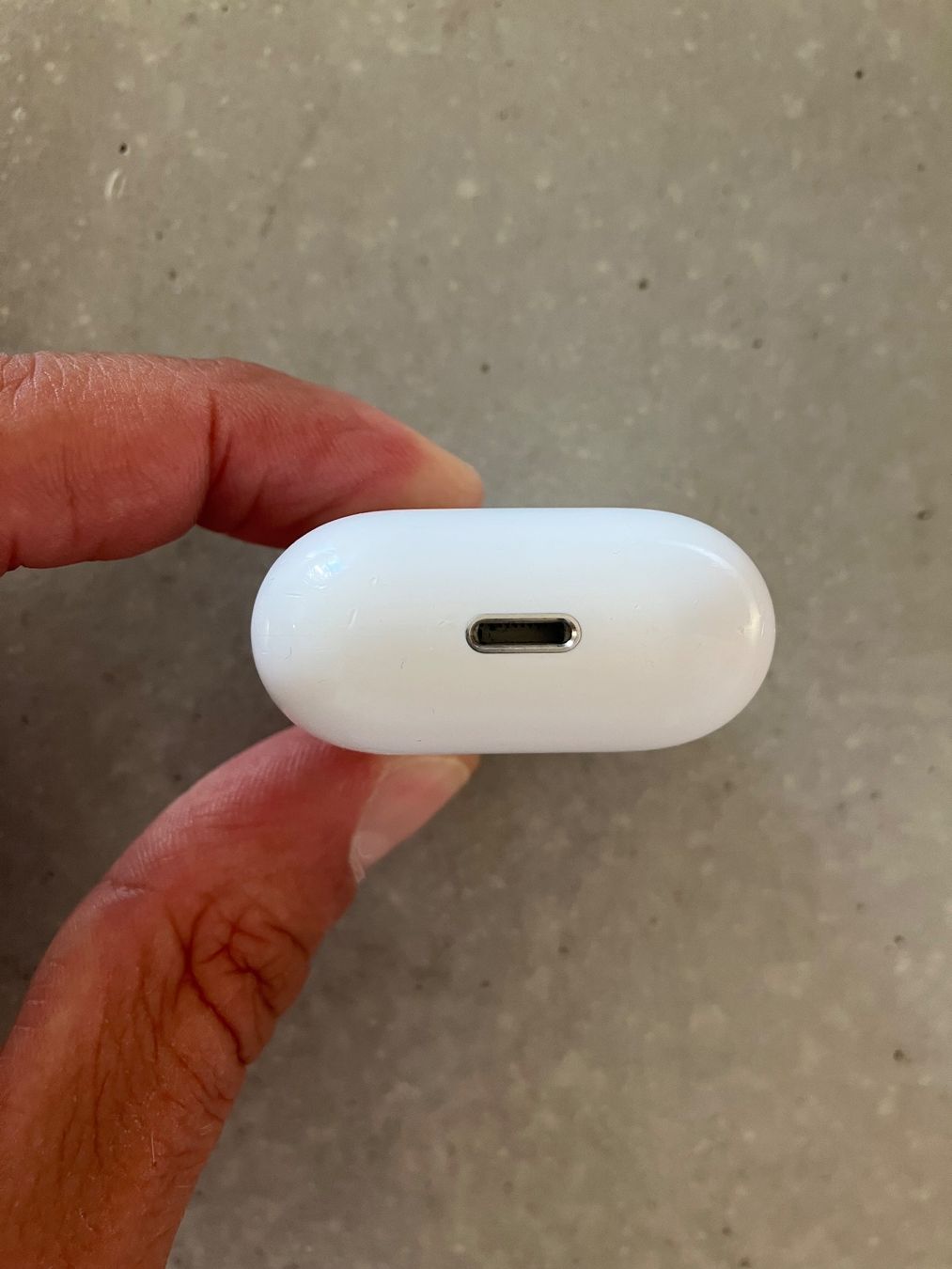 Apple Cuffie: APPLE Air Pods 2 – Usato da Lausanne venduto da mr.v 9