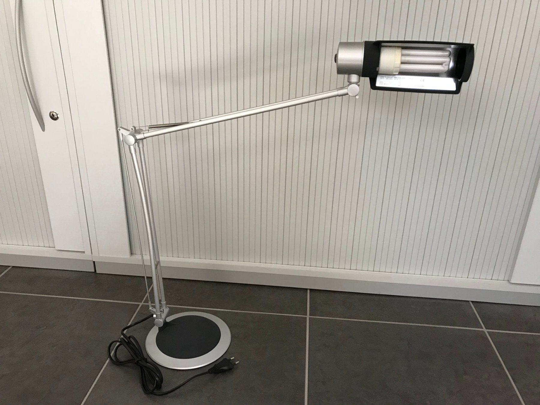 Osram Lampade: Osram Dulux Table EL 20W Design Tischlampe – Usato da Oberwil b. Büren venduto da Jcmjcm 2