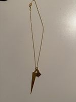 Goldene Thomas Sabo Halskette mit Dreieck und Medaillon