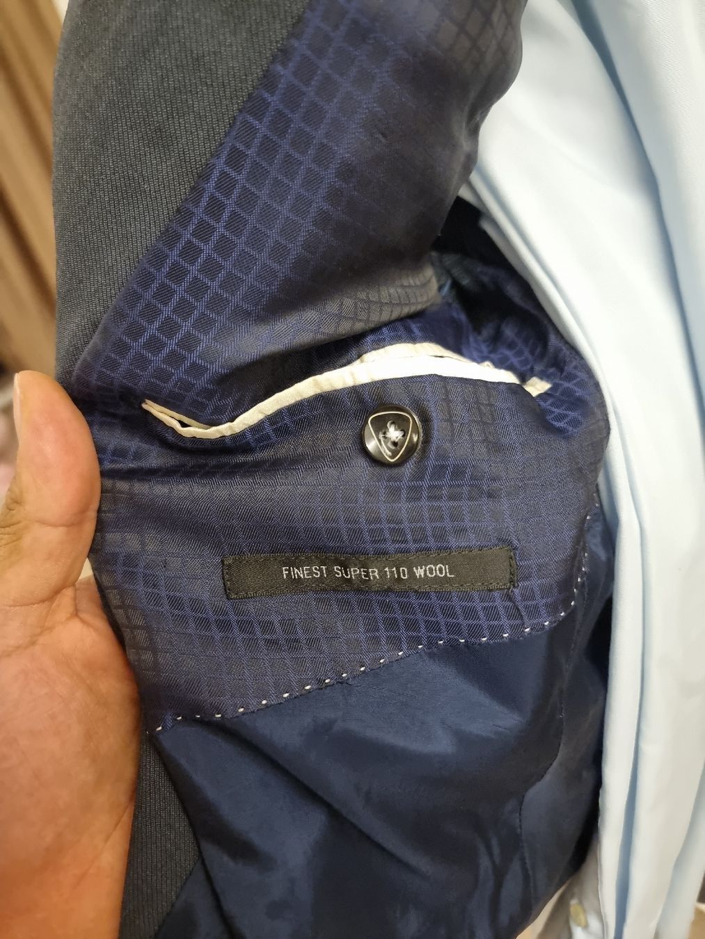 Strellson Completi: Strellson Premium Line Herrenanzug blau – Usato da Humlikon venduto da Harvey007 5