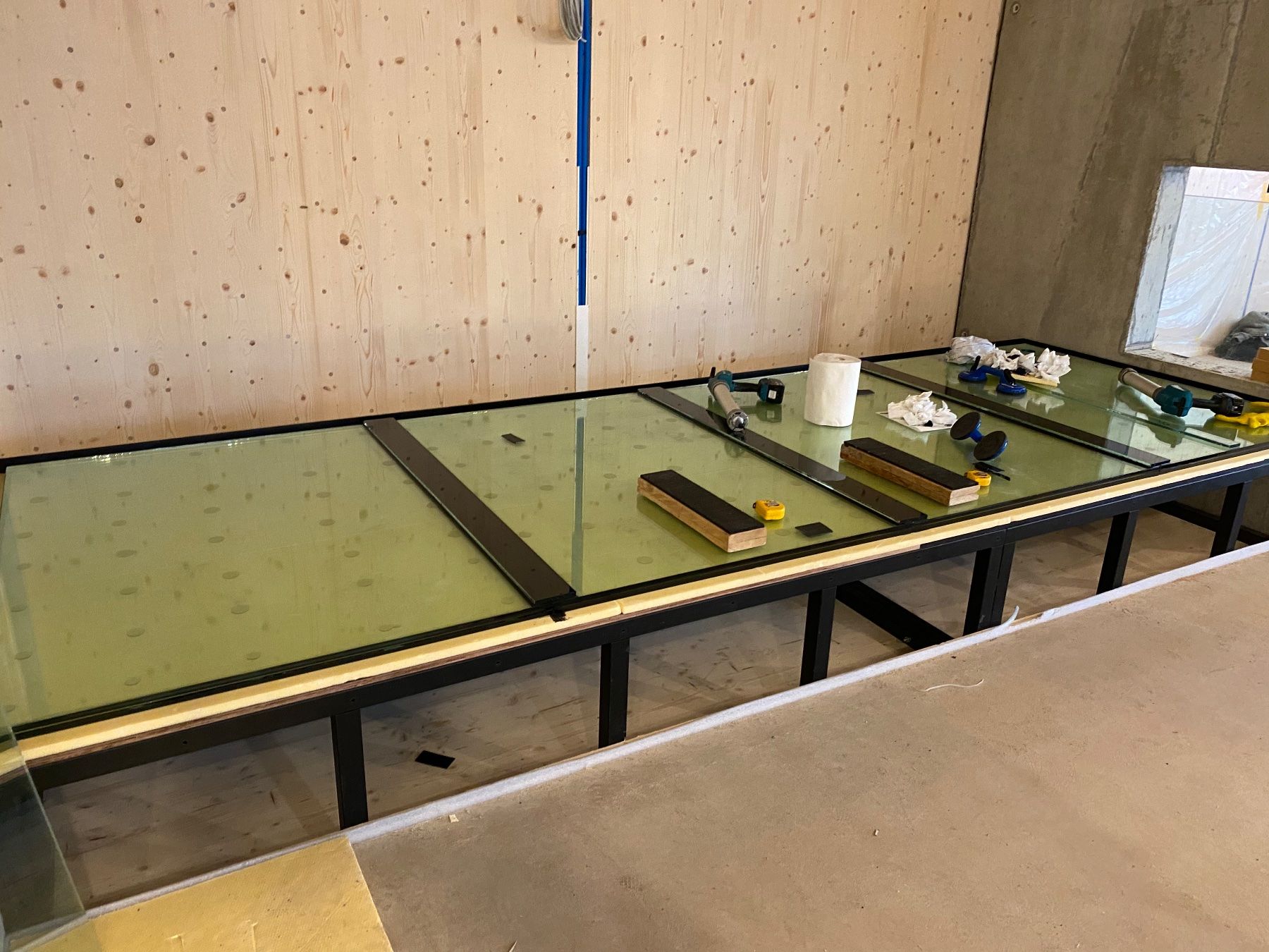 Acquari: Aquarium Vor-Ort-Verklebung – Nuovo (secondo la descrizione) da Berikon venduto da fischundart 3