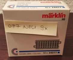 MÄRKLIN: 9 X GERADE C-GLEISE 24077 NEUWERTIG/OVP