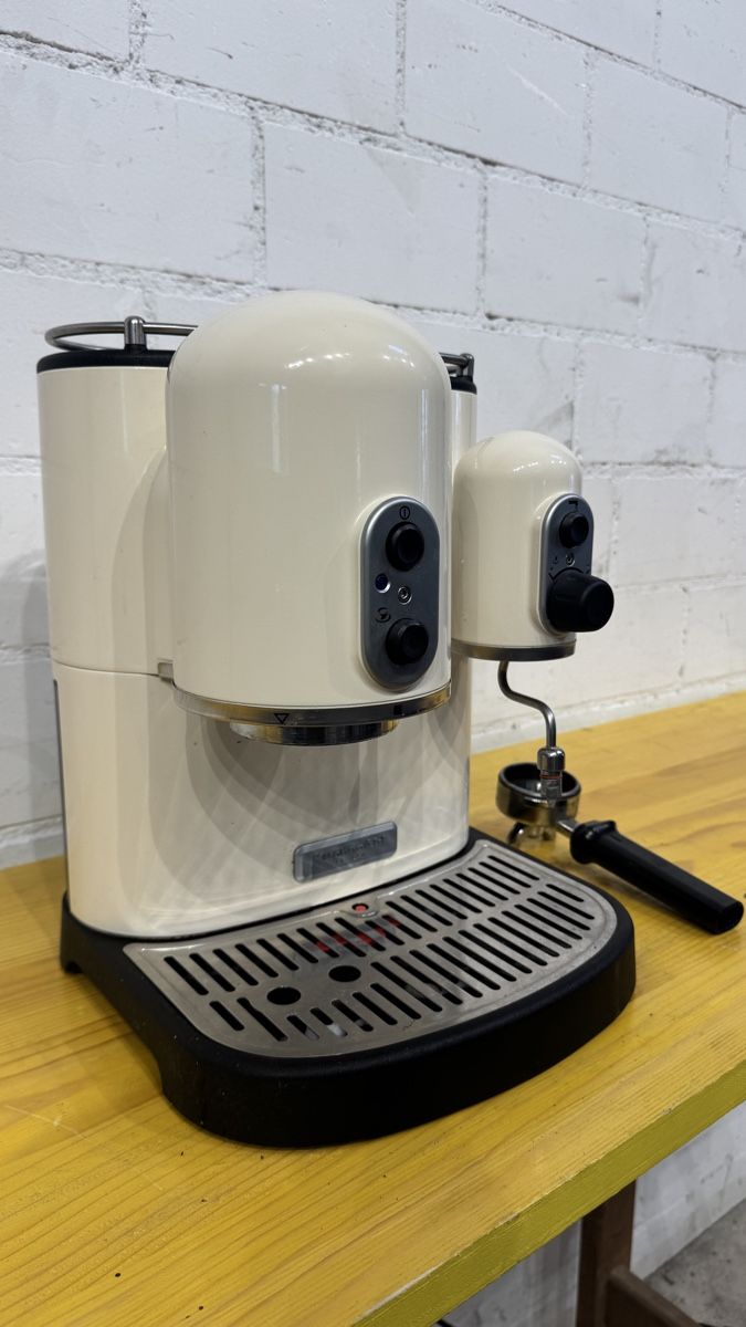 Kitchenaid Macchine per caffè & Macchine per espresso: Kolben Kaffeemaschine Kitchen Aid Artisan – Usato da Wallisellen venduto da ocz_t6fv 1