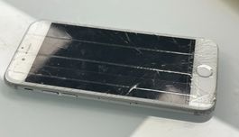 Apple iPhone 6, 16GB, Silber, defekt