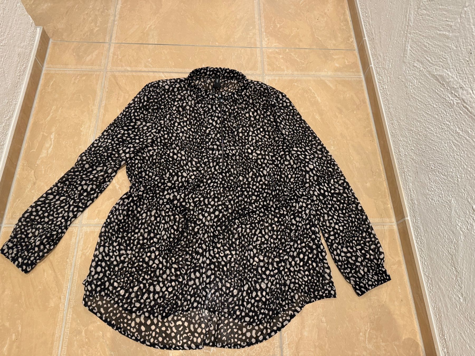 Marc Cain Blusen: Marc Cain NWT Bluse, XL – Neu (gemäss Beschreibung) aus Klingnau von Markus14