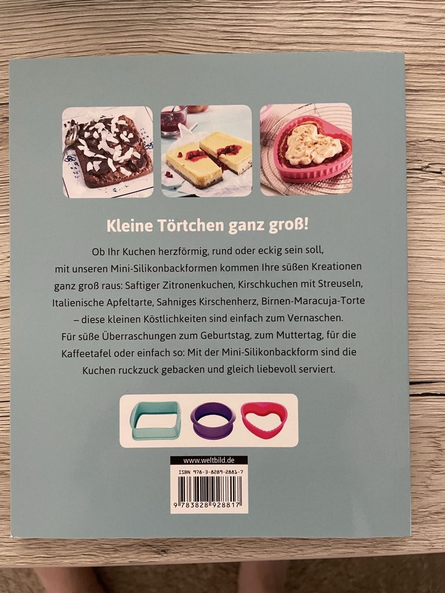 Teglie da forno: Mini-Silikonbackformen Set mit Rezeptbuch – Usato da Oberwil BL venduto da Petermib 8