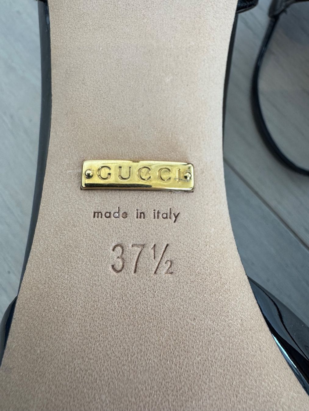 Gucci Scarpe da donna: Gucci Damenschuh schwarz Lack Größe 37.5 – Usato da Kloten venduto da mybestbrands 9