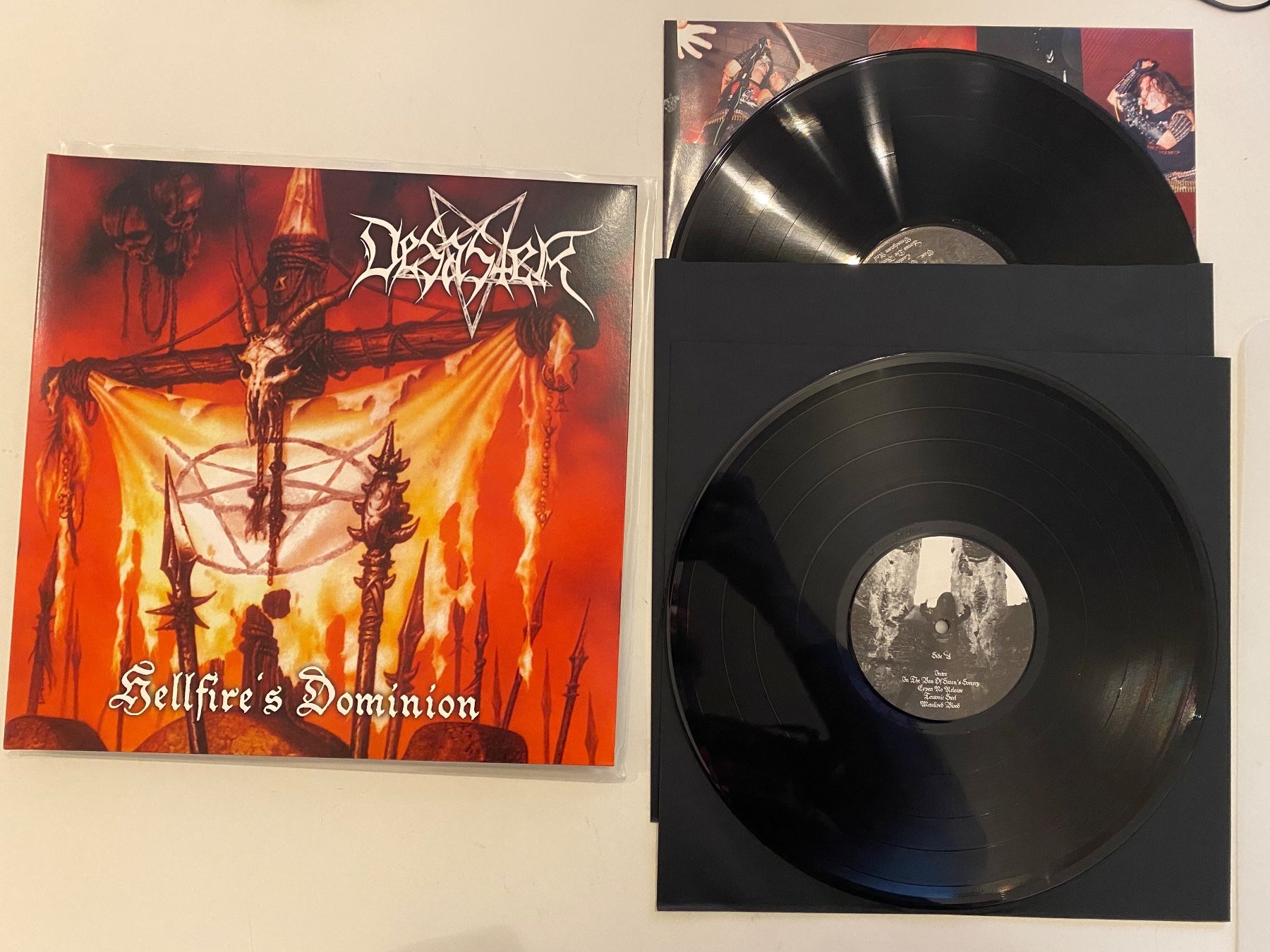 Dischi in vinile: DESASTER - BLACKENED THRASH METAL - 2LP Hellfire's – Nuovo (secondo la descrizione) da Egg b. Zürich venduto da superman1975