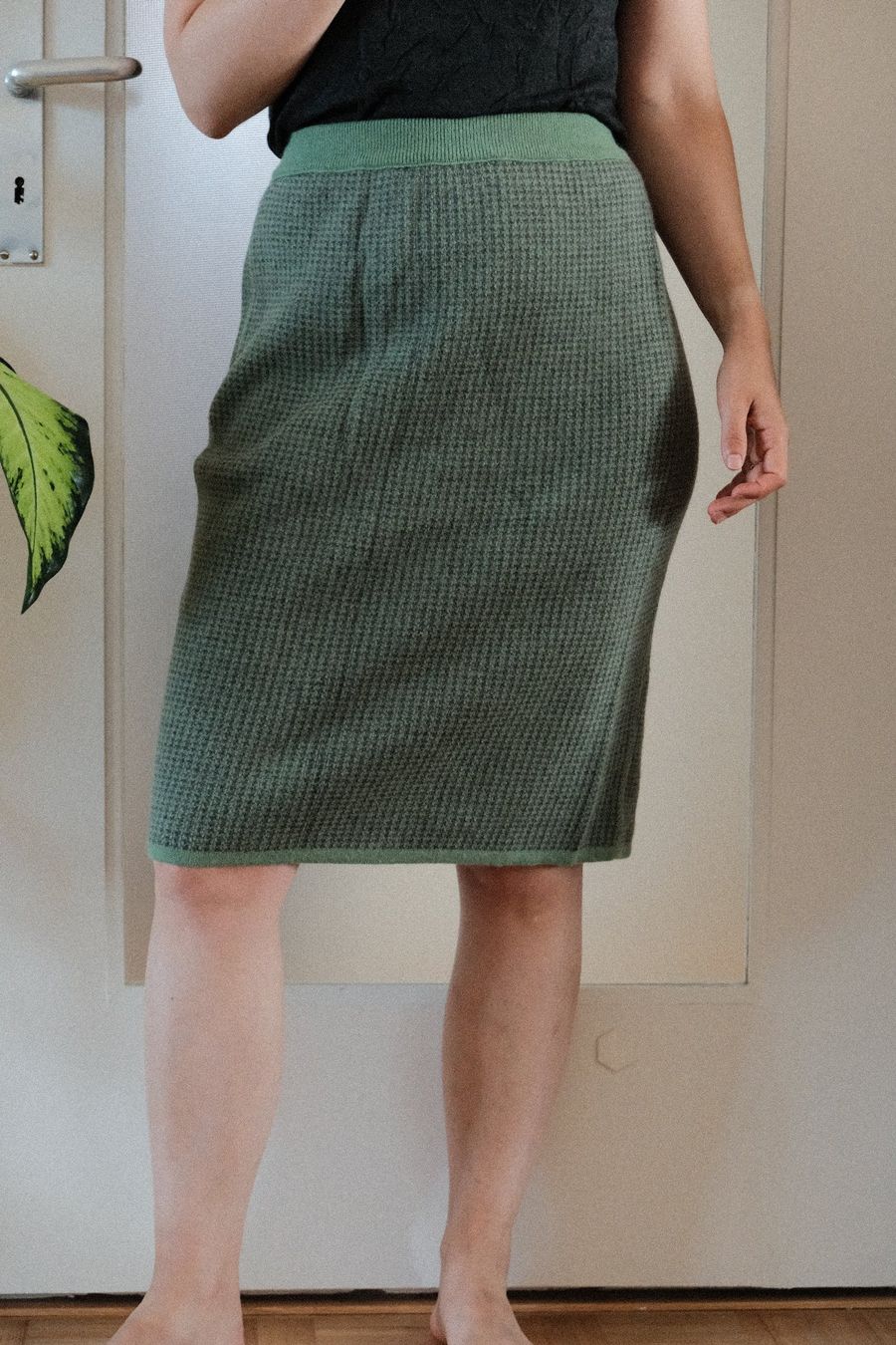 Röcke: Strickrock Damen Grösse M grün gemustert – Gebraucht aus Winterthur von nat_x9qc 1