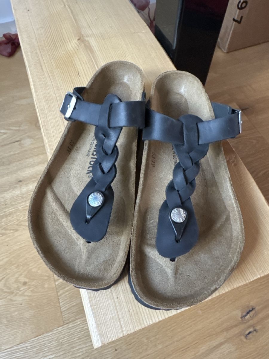 Scarpe da donna: Birkenstock Gizeh braided black – Nuovo e nell'imballaggio originale da Buttes venduto da Dayos