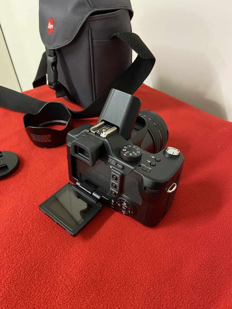 Leica Fotocamera: Leica V-LUX 1 Kamera  - Top Zustand – Usato da Dietikon venduto da brocki-eyra 2