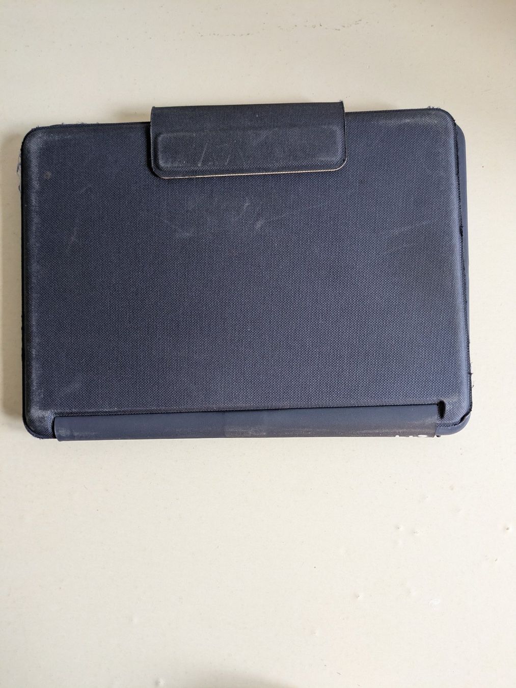 Logitech Tastiere: Logitech Rugged Combo 3 mit Trackpad – Usato da Baden venduto da ben_5mgc 2