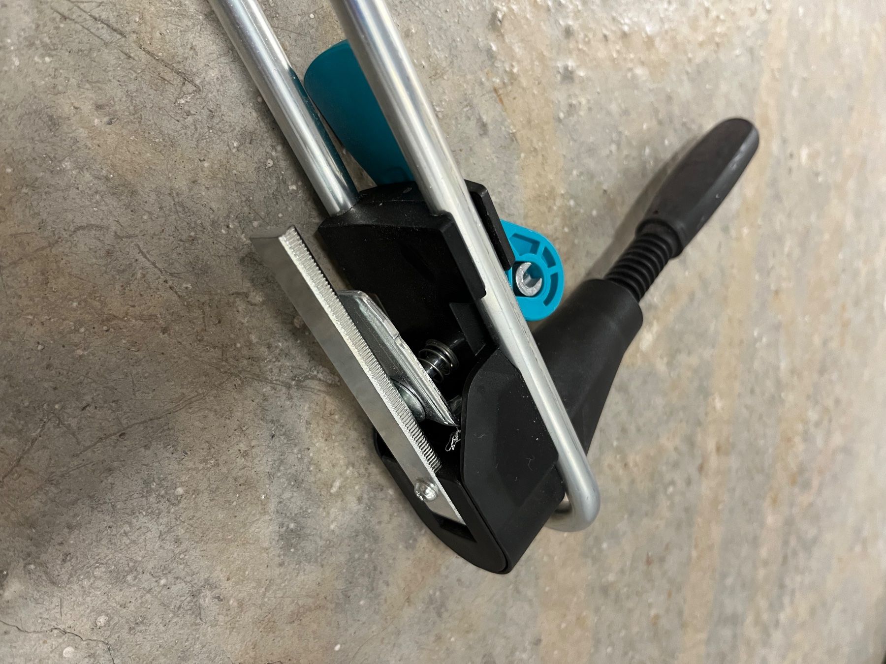 Wolfcraft Tutti gli attrezzi: 2x Wolfcraft Türzargenspanner – Usato da Zürich venduto da lui_n9lm 3