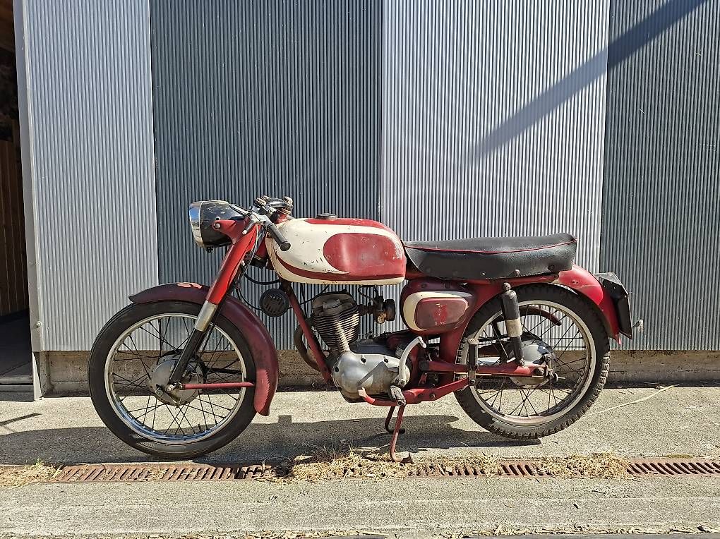 Strada: Moto Morini Corsaro 125 4Takt – Usato da Waltenschwil venduto da DMA_MOTOS 3