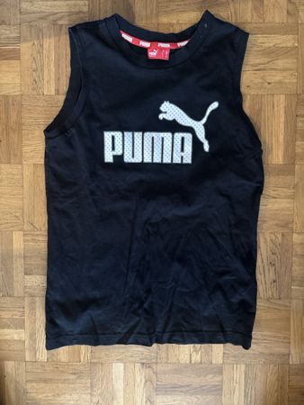 T-shirt Puma noir logo blanc taille 152