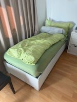 Einzelbett 90x200 / inkl. Lattenrost und Matratze