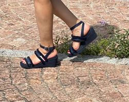 Tommy Hilfiger jeans sandal di pelle-tg 39.5/40-chic e comfo
