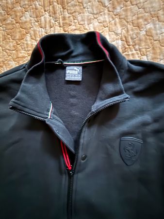 Veste pour homme marque Puma taille XXL