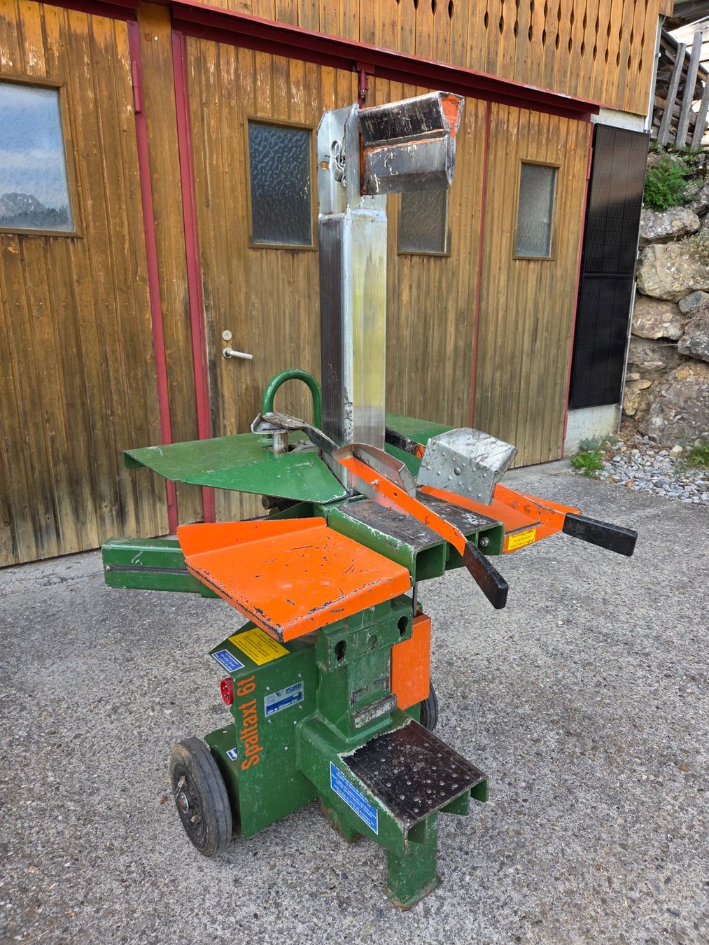 Posch Tutte le macchine: Holzspalter Posch Elektro 6t – Difettoso da Nesslau venduto da Swiss038 2