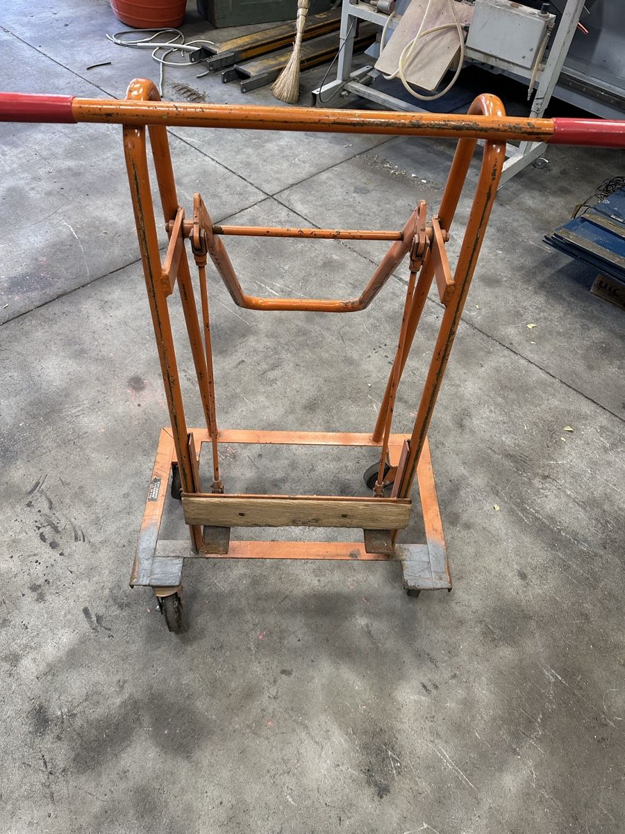 Carriole: Transportroller mit Hubmechanismus – Usato da Rothrist venduto da Die_Welle 5