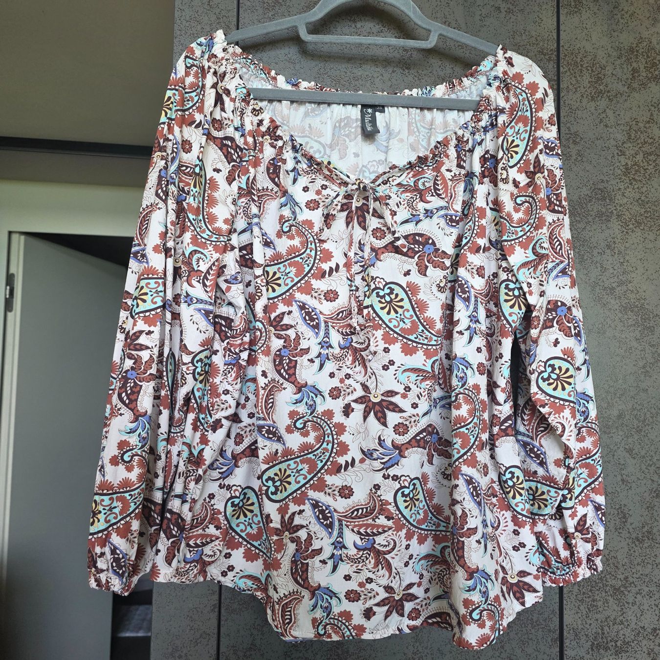Camicette: 🐸 MULTIBLU BLUSE PAISLEY 38 BAUMWOLLE – Usato da Môtier (Vully) venduto da Frogs 4