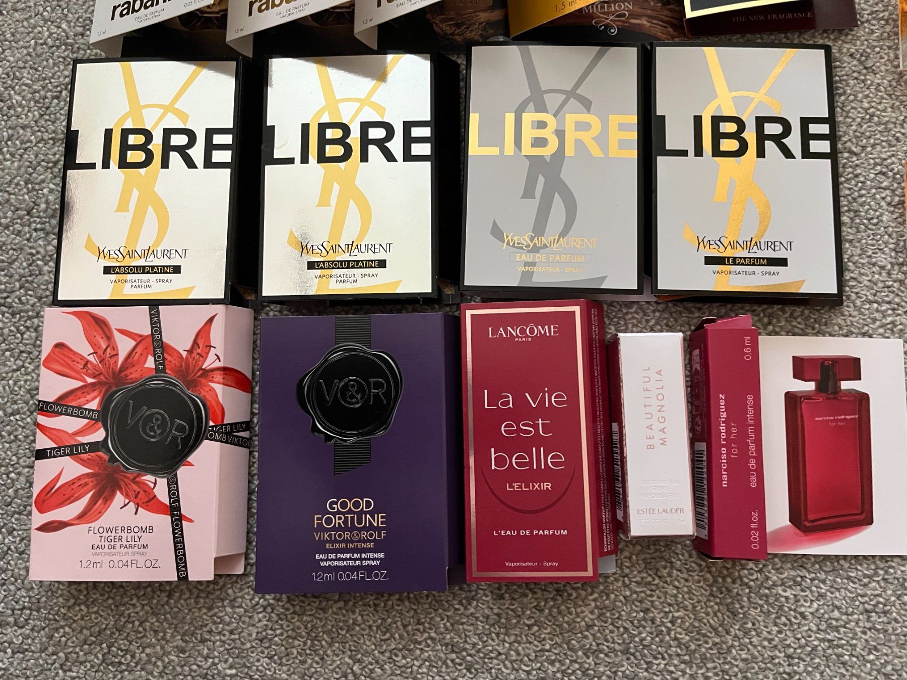 Parfum & Eau de Toilette: Parfümprobe 30 St ( 55 ml). Neu – Neu und originalverpackt aus Rekingen AG von Barmaleus 1