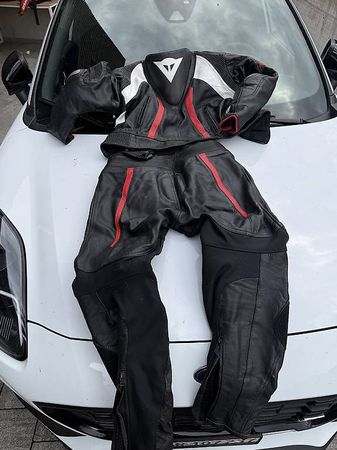 Vendo tuta Dainese da Uomo taglia L 