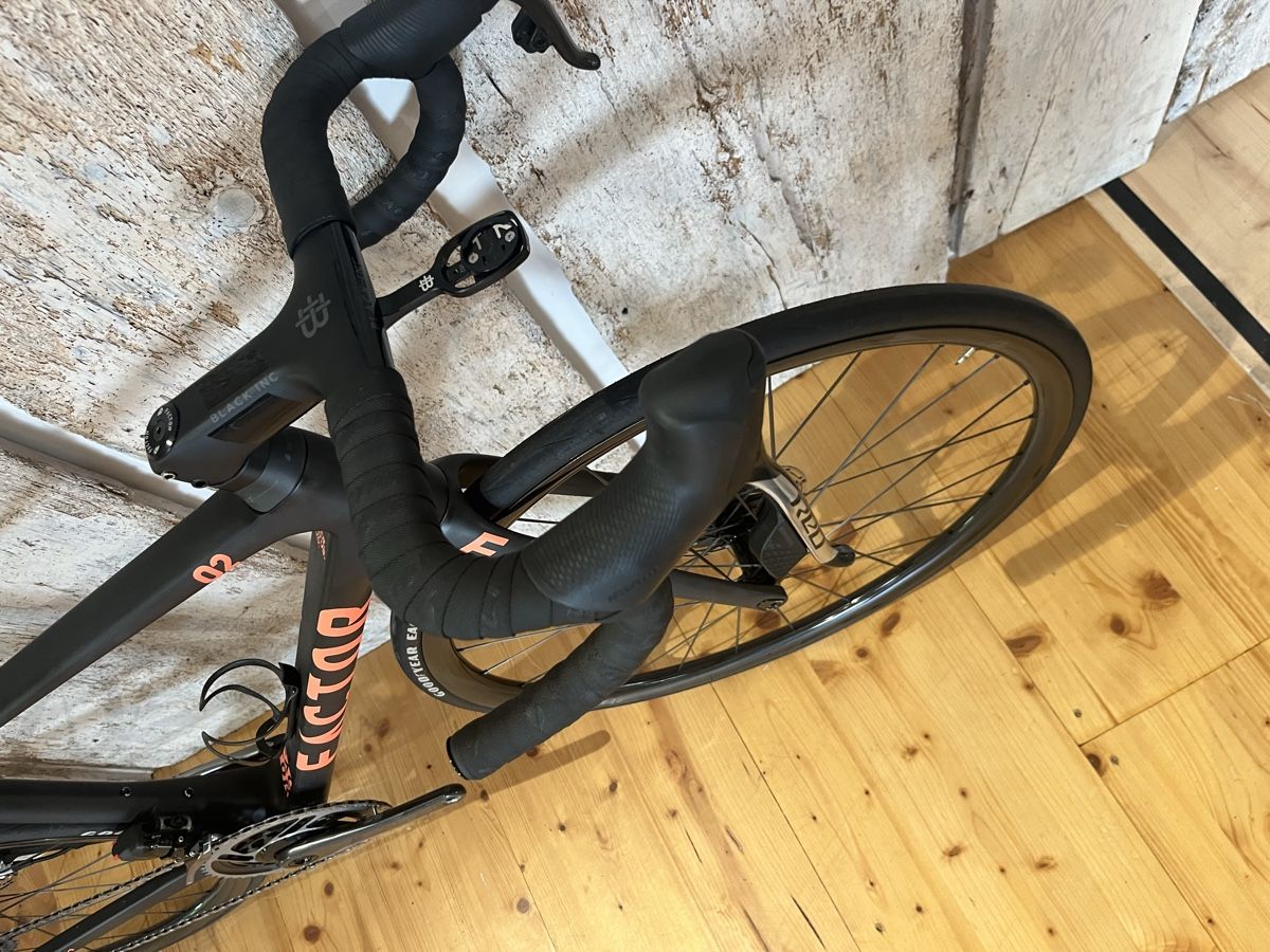 Factor Bikes Velos: Factor O2 Vam Prisma Grösse 45 – Gebraucht aus Stallikon von ursmuepa 3
