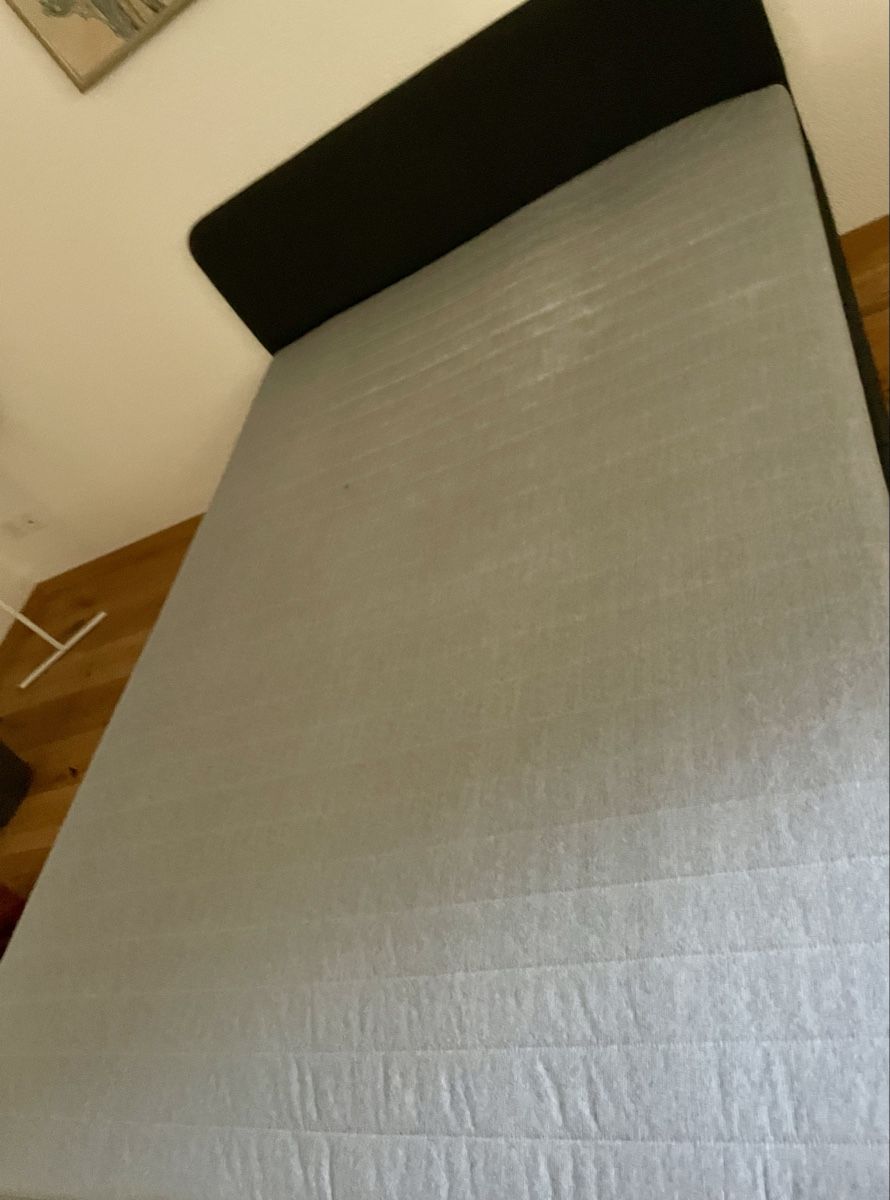 Betten: Ikea Bett + Federkernmatratze – Gebraucht aus Bern von koc_n76m 1