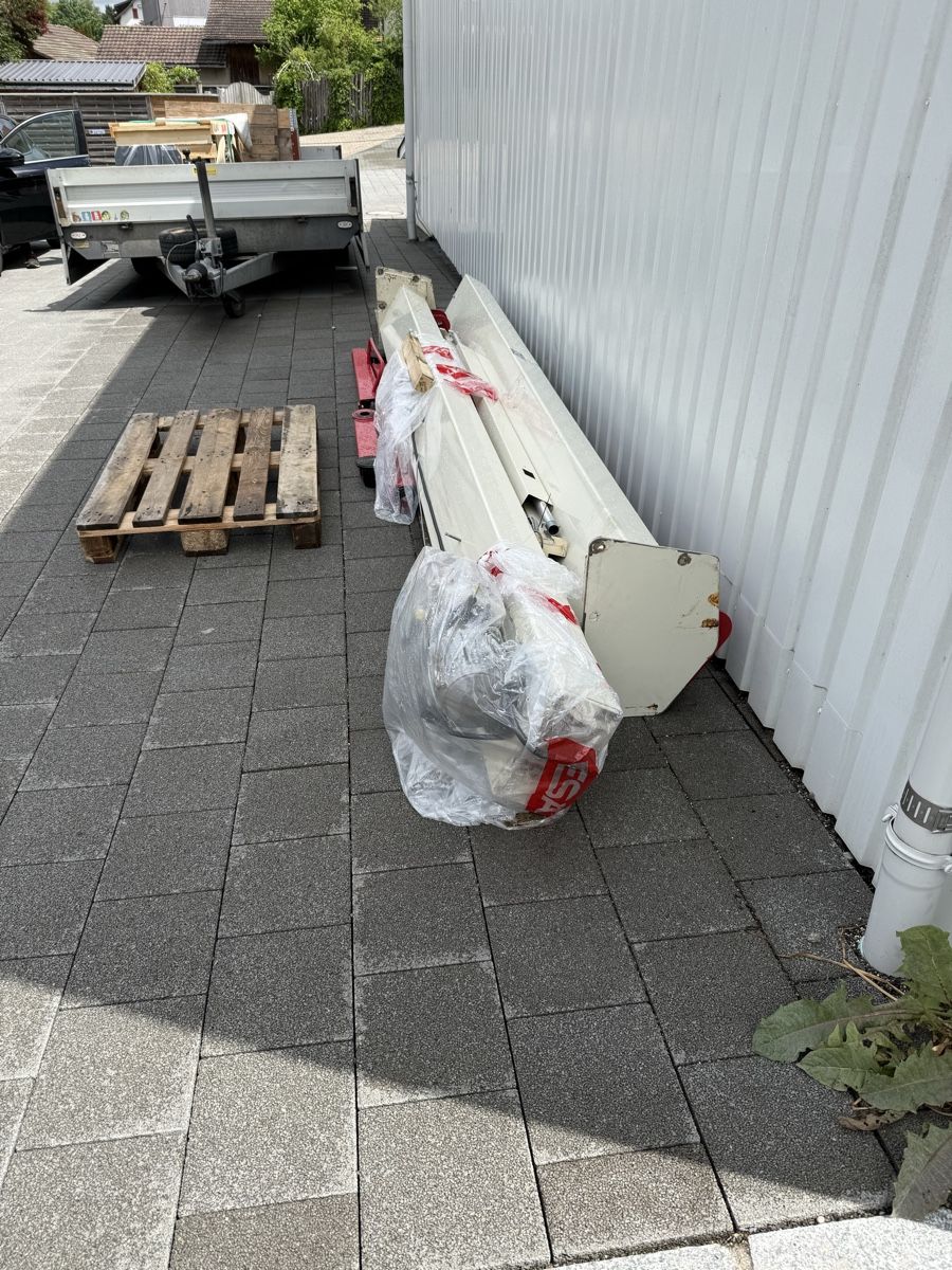 Piattaforme elevatrici & Crick: Autolift 3 Tonnen – Usato da Menziken venduto da Menziken2017 5