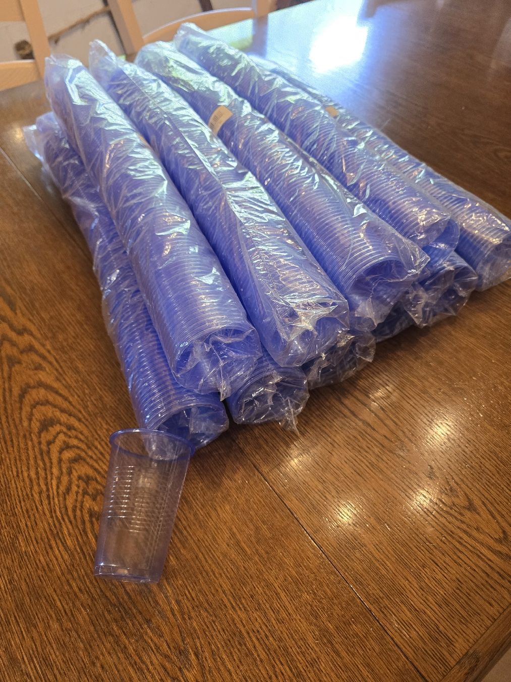 Bicchieri: lot de 1000 gobelets jetable  – Nuovo e nell'imballaggio originale da Le Locle venduto da Marc9194