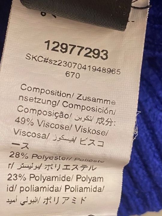 Shein Maglioni & Felpe: Rollkragenpullover blau mit Perlen Gr. 54 / 56 – Usato da Pratteln venduto da a23_j2gs 8