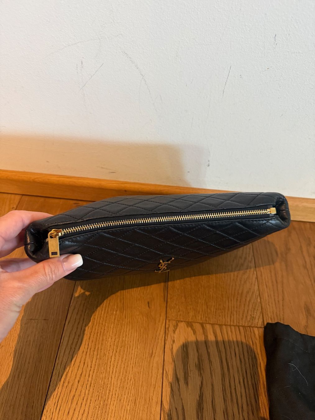 Saint Laurent Taschen für Damen: Orig. Saint Laurent Pouch Clutch Kosmetik – Neu (gemäss Beschreibung) aus Wallisellen von Aboutfashion 3