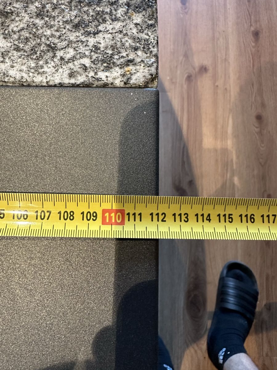 Tavoli: Granit Tisch ausziehbar oval Esstisch – Usato da Grossaffoltern venduto da Doemu14 6